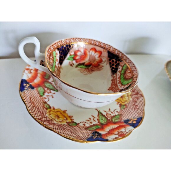 Bell (Shore and Coggins) Bone China Imari Style Tea Cup & Saucer (2912) - Picture 2 of 13